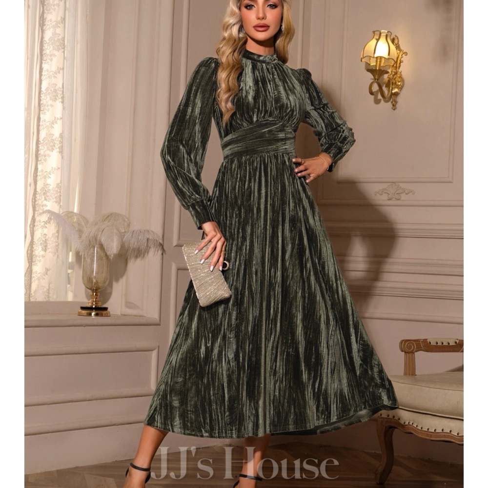 JJs House Olive Long Sleeve Dress
